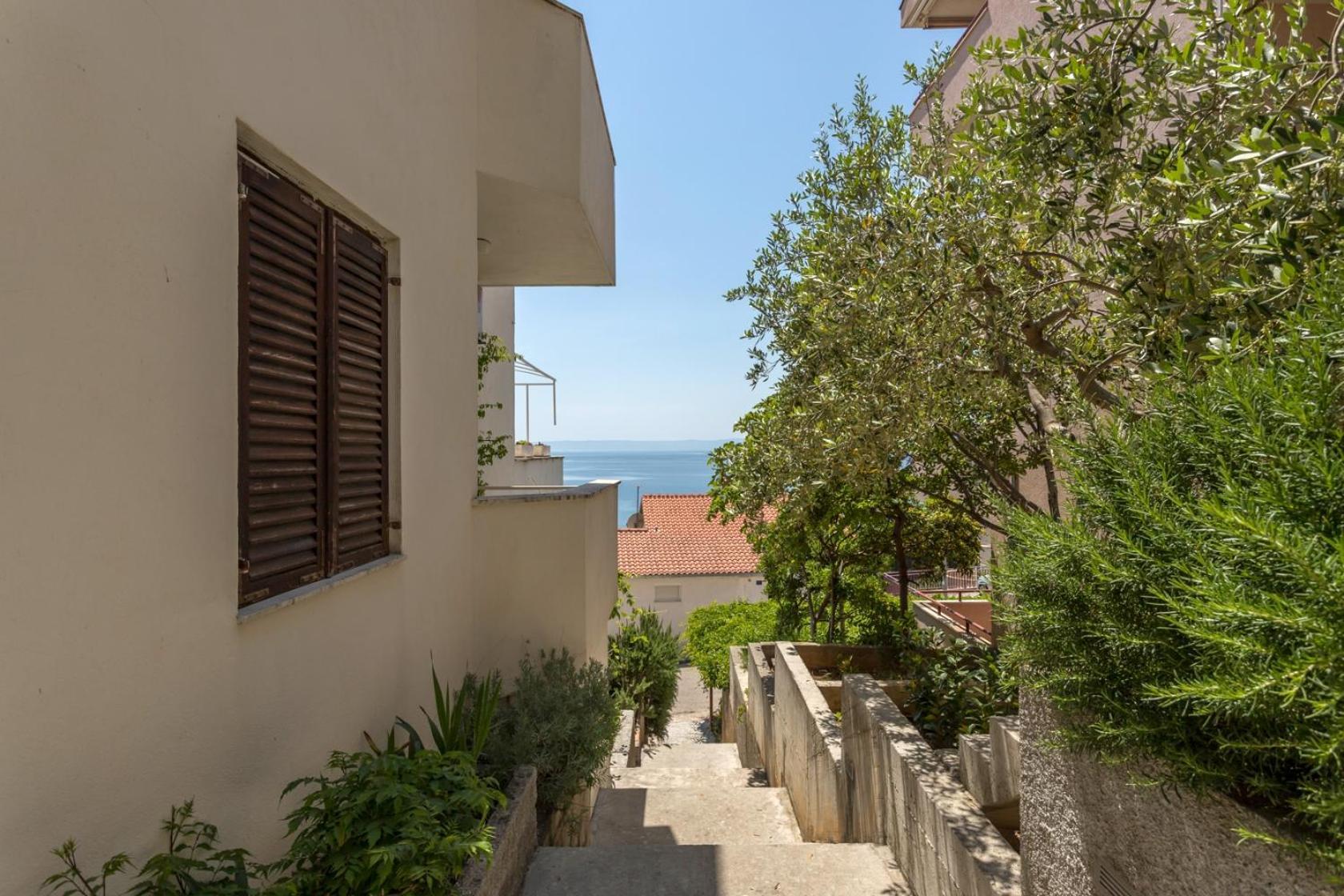 Apartments With A Parking Space Baska Voda, Makarska - 301 Exterior photo